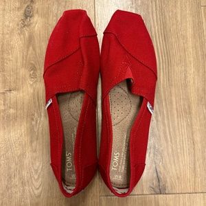 Brand new Toms Red Canvas